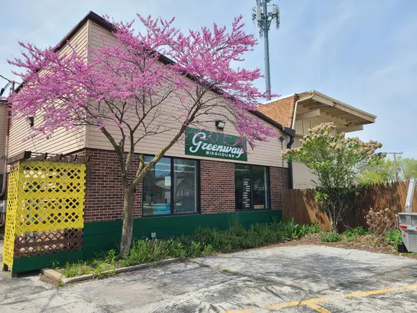 18418 Wentworth AVE, Lansing, IL 60438