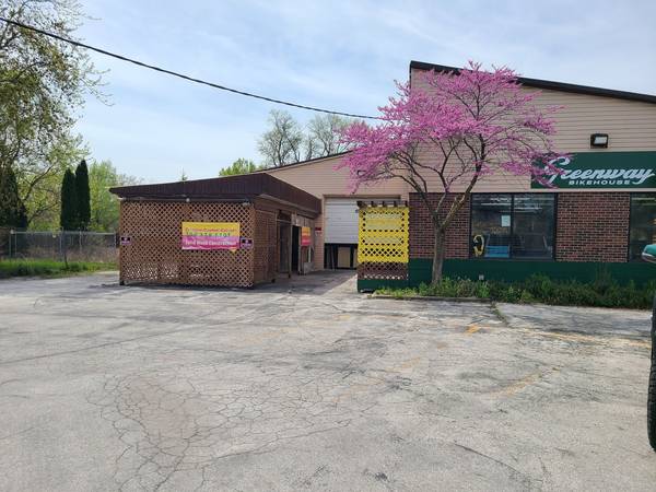 18418 Wentworth AVE, Lansing, IL 60438