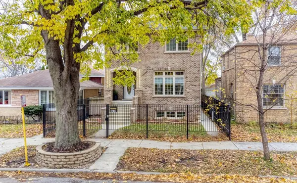 3231 N OCTAVIA AVE, Chicago, IL 60634