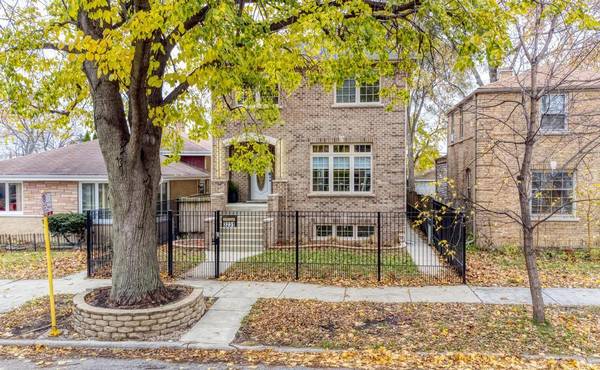 3231 N OCTAVIA AVE, Chicago, IL 60634