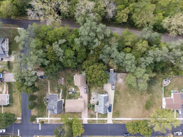 Lot 5-7 Cottage AVE, Carpentersville, IL 60110
