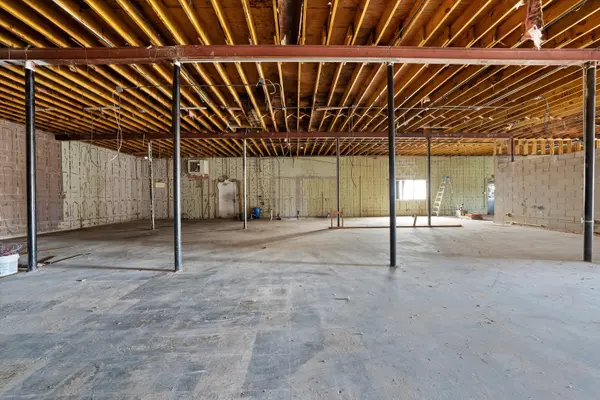 7825 W Lincoln HWY, Frankfort, IL 60423