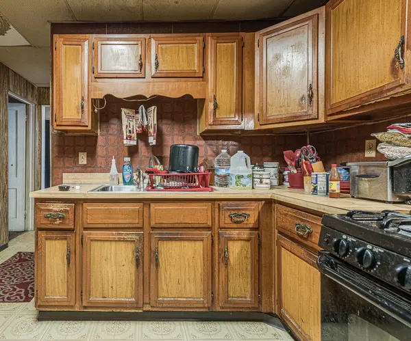 7045 S Wabash AVE, Chicago, IL 60637