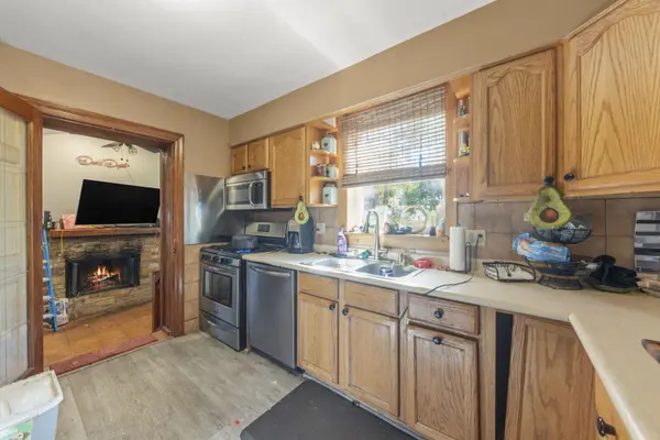 9047 S 50th AVE, Oak Lawn, IL 60453
