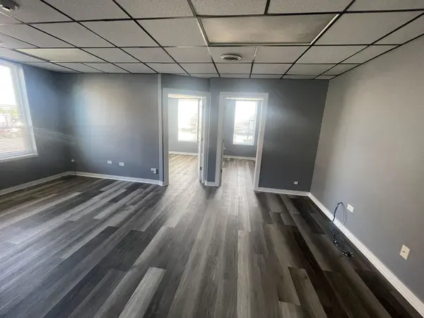 1329 W Irving Park RD #201, Bensenville, IL 60106