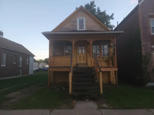 41 155th PL, Calumet City, IL 60409