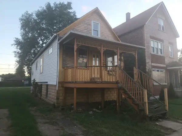 41 155th PL, Calumet City, IL 60409