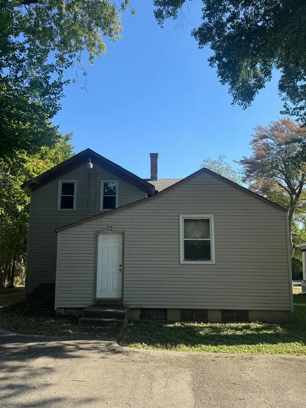 226 N Martin Luther King Jr AVE, Waukegan, IL 60085