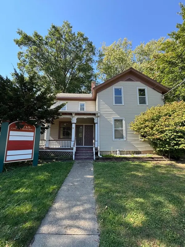 226 N Martin Luther King Jr AVE, Waukegan, IL 60085