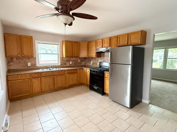 18905 Park AVE, Lansing, IL 60438