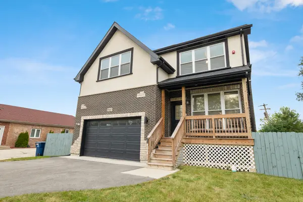7727 S Roberts RD, Bridgeview, IL 60455