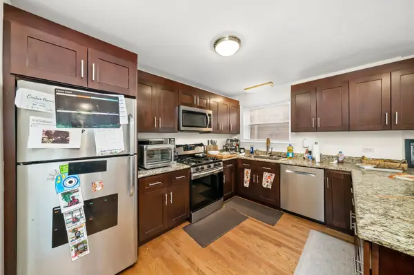 704 Florence AVE, Evanston, IL 60202