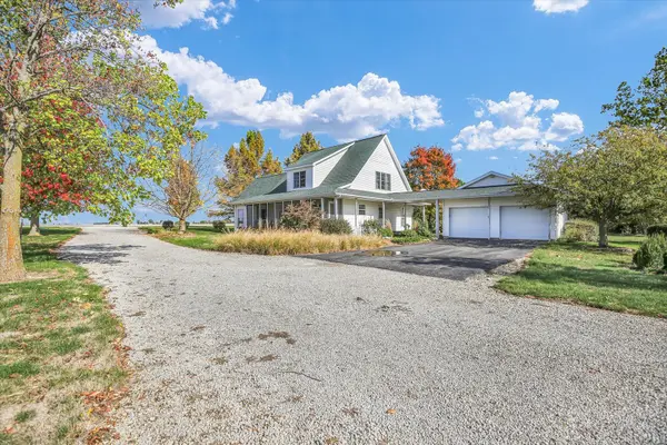 561 County Road 700 N, Sadorus, IL 61872