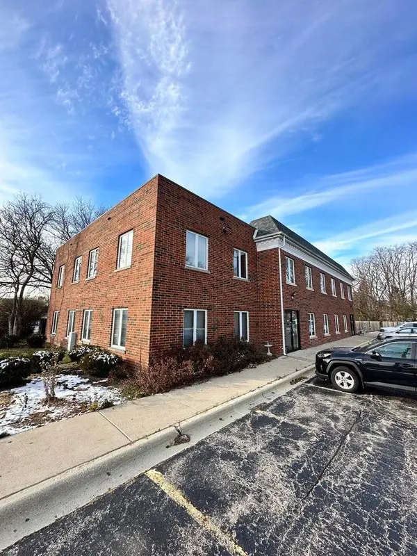 906 Lacey AVE, Lisle, IL 60532