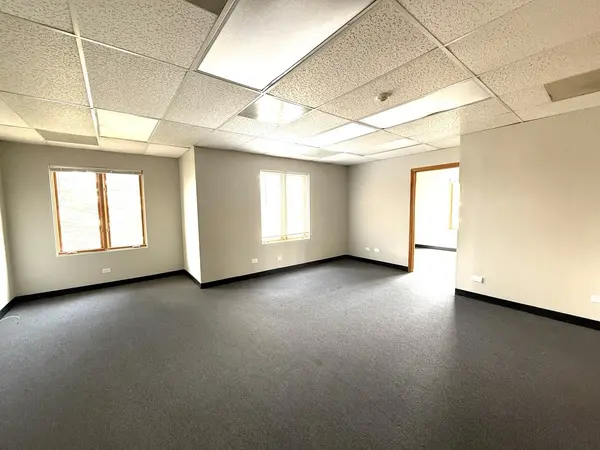 906 Lacey AVE, Lisle, IL 60532