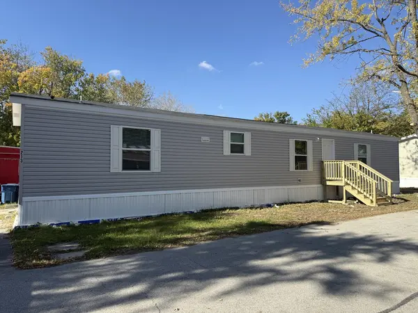 1712 S Dixie HWY #213, Crete, IL 60417