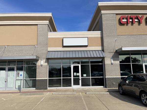 2712 N Prospect AVE, Champaign, IL 61822