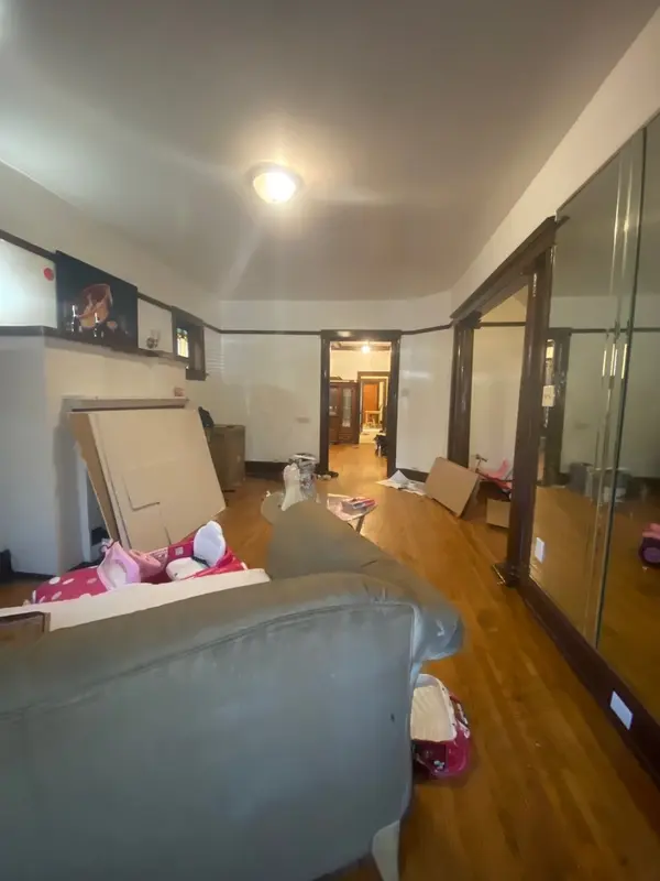 3903 W Monroe ST, Chicago, IL 60624