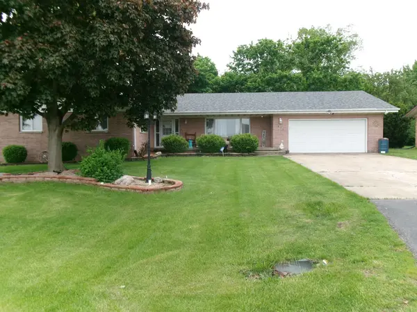 407 E Pine ST, Chatsworth, IL 60921