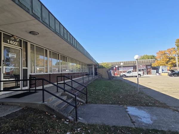 1400 W Anthony DR #101, Champaign, IL 61821