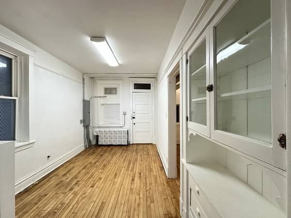 3422 N LINCOLN AVE #STORE, Chicago, IL 60657