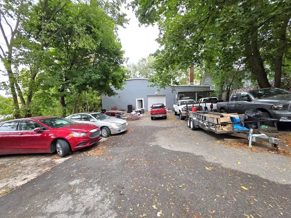 314 W Chicago ST, Elgin, IL 60123