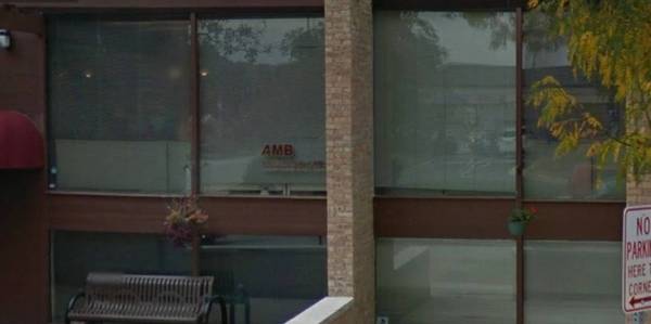 100 E Irving Park RD #109, Roselle, IL 60172