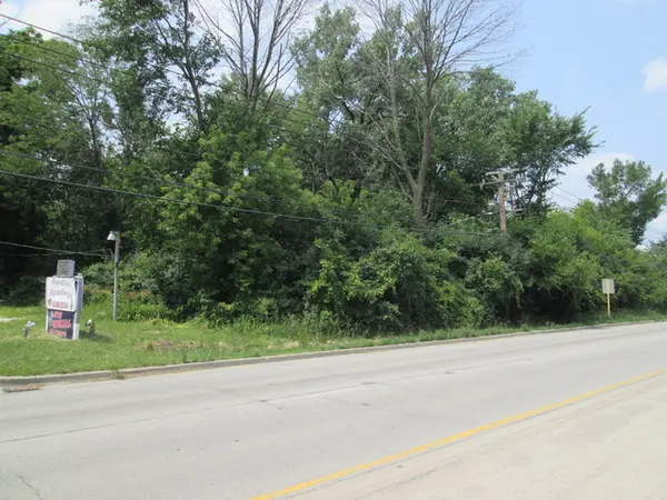 20412 N Rand RD N, Deer Park, IL 60047