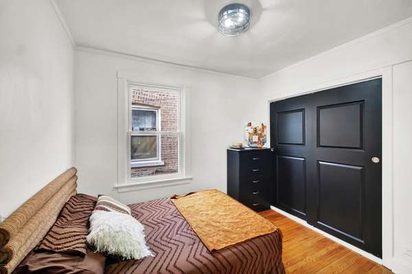 2854 S Central Park AVE, Chicago, IL 60623