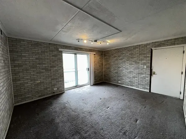 17005 Albany AVE #102, Hazel Crest, IL 60429