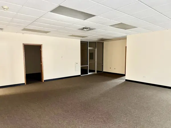 20646 Abbeywood CT #303, Frankfort, IL 60423