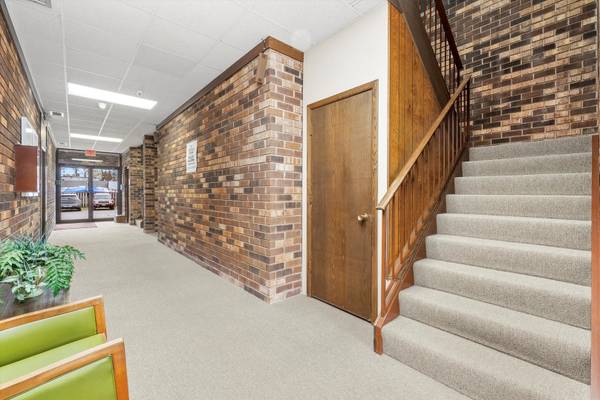 95 W Grand AVE, Lake Villa, IL 60046