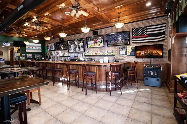6462 S Central AVE, Chicago, IL 60638