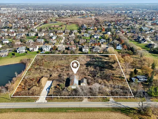 Unit 7A Prairie Grove DR, Geneva, IL 60134