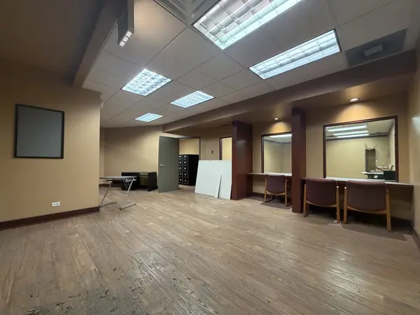 8256 S Cottage Grove AVE #B, Chicago, IL 60619