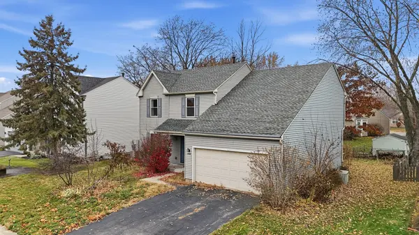 2860 Bridgeport LN, Aurora, IL 60504