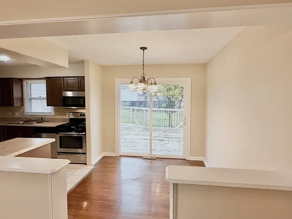 16109 Prairie AVE, South Holland, IL 60473