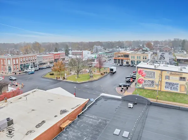 140 Washington SQ, Washington, IL 61571