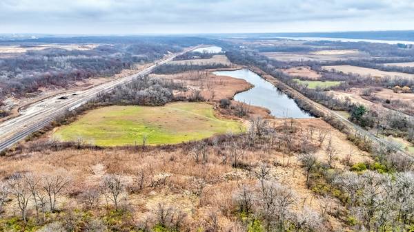 0 Towpath RD, Utica, IL 61373