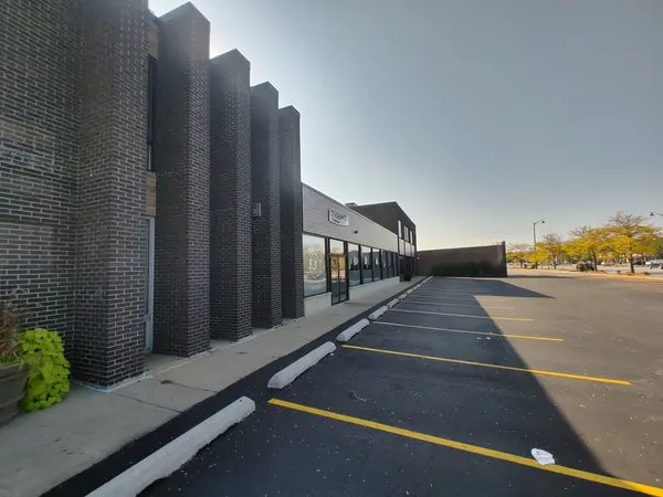 12201 S Harlem AVE #12201-12211, Palos Heights, IL 60463