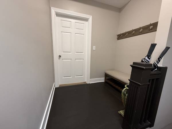 3049 N Avers AVE #2, Chicago, IL 60618