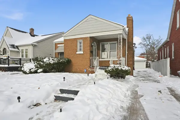 126 Warren ST, Calumet City, IL 60409