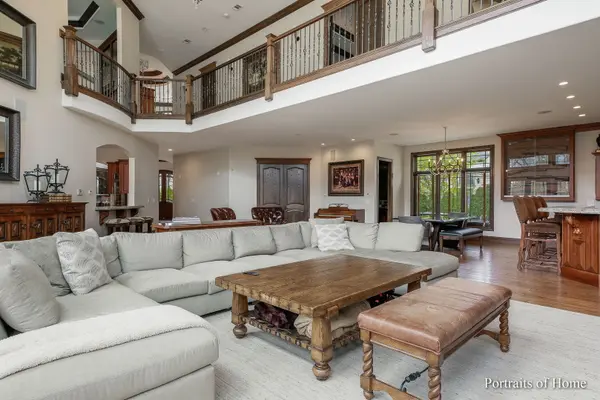 3305 York RD, Oak Brook, IL 60523