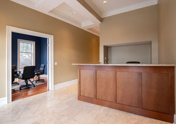1232 American WAY #1266, Libertyville, IL 60048