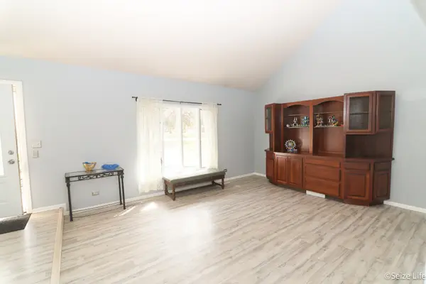 3203 Elizabeth ST, Marengo, IL 60152