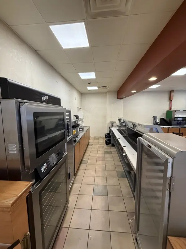 330 N 1st ST, Cuba, IL 61427