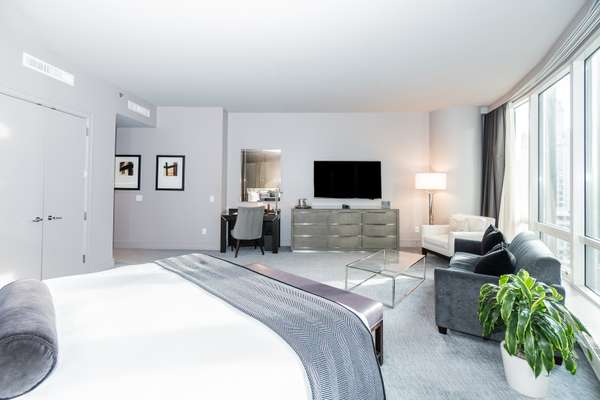 401 N WABASH AVE #2530, Chicago, IL 60611