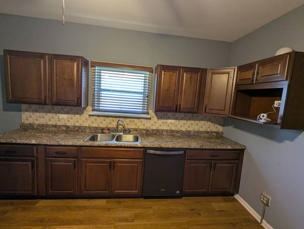 224 156th ST, Calumet City, IL 60409