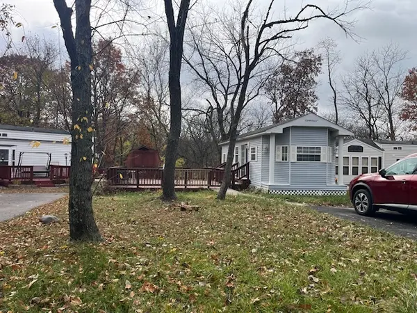 2795 E 28th Lot 322 RD, Seneca, IL 61360