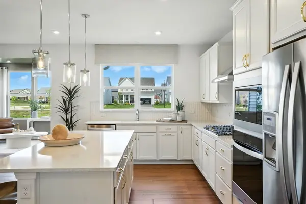 3072 Adler ST, New Lenox, IL 60451
